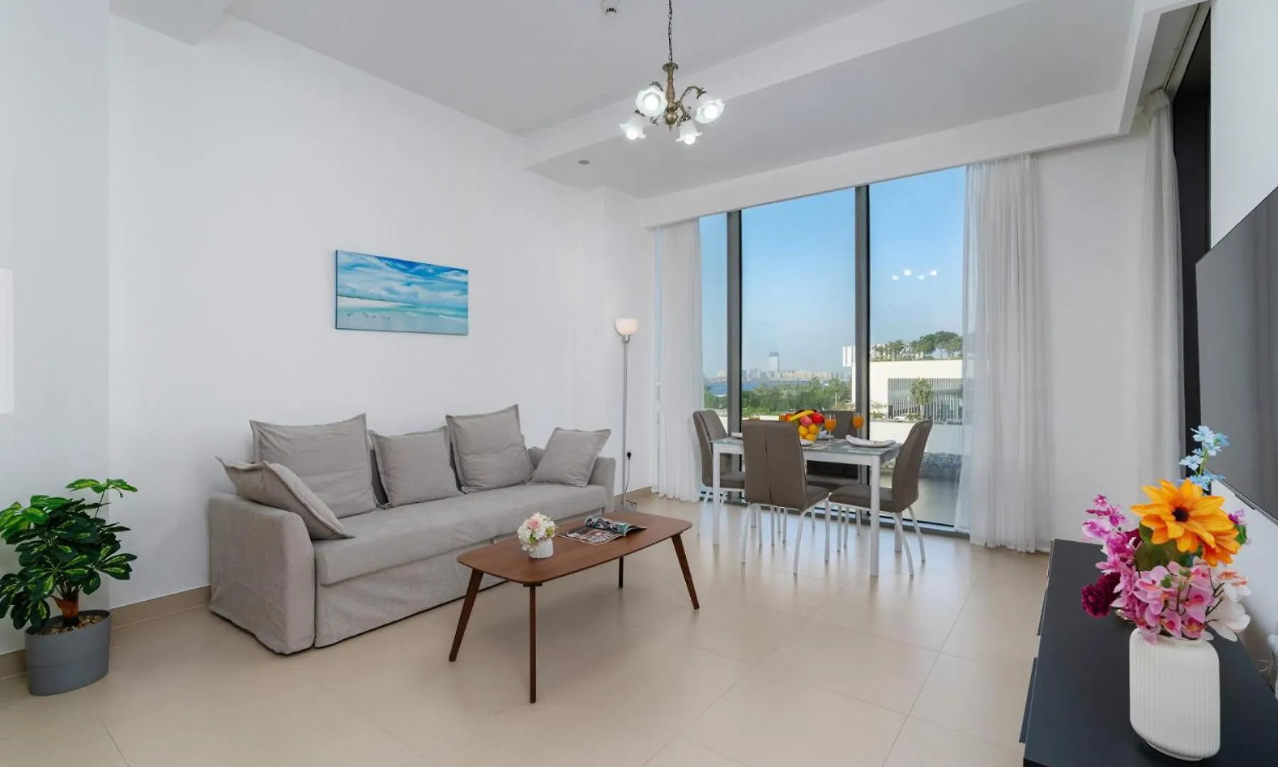 Serene - Bright One Bed - Seaview Dubai Apartment