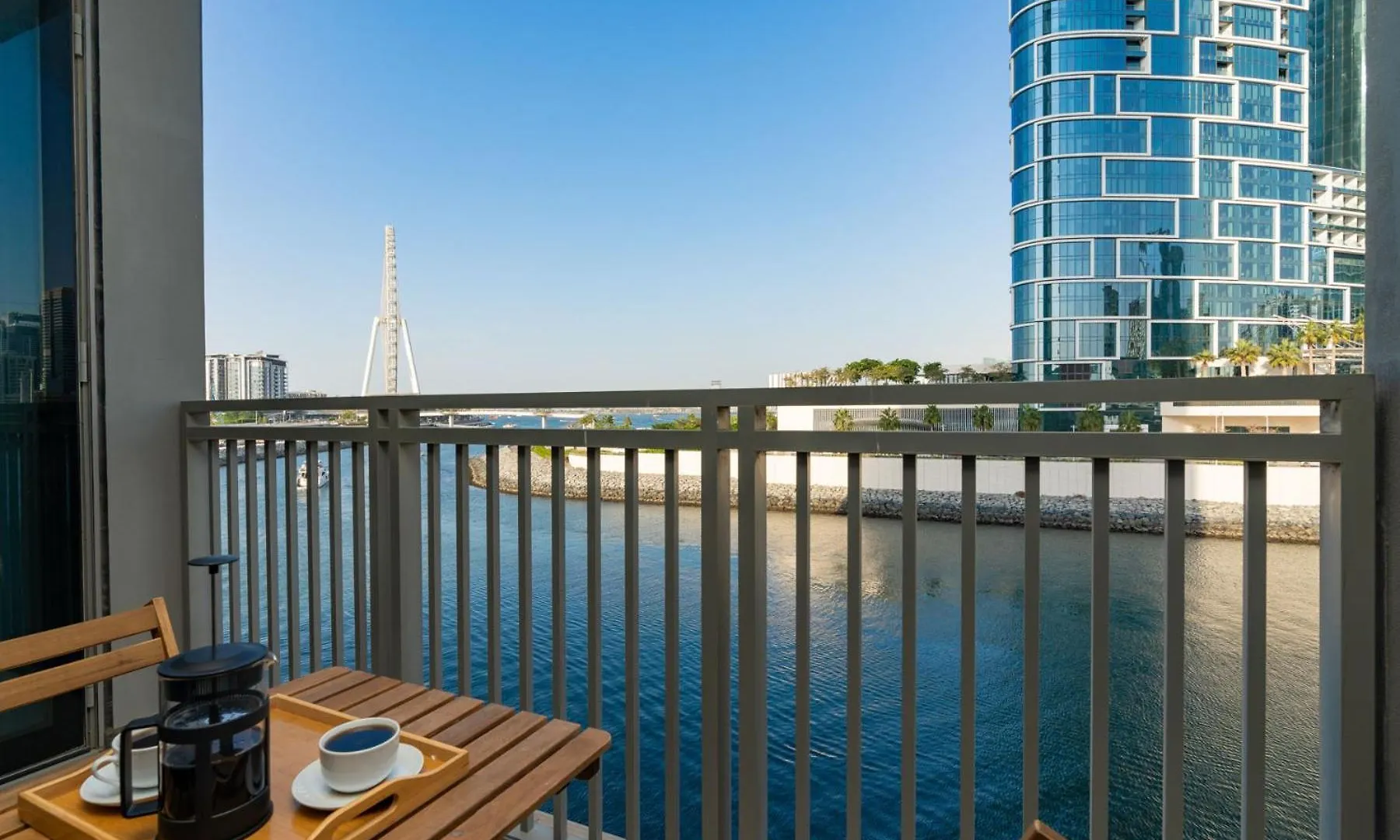 Serene - Bright One Bed - Seaview Dubai