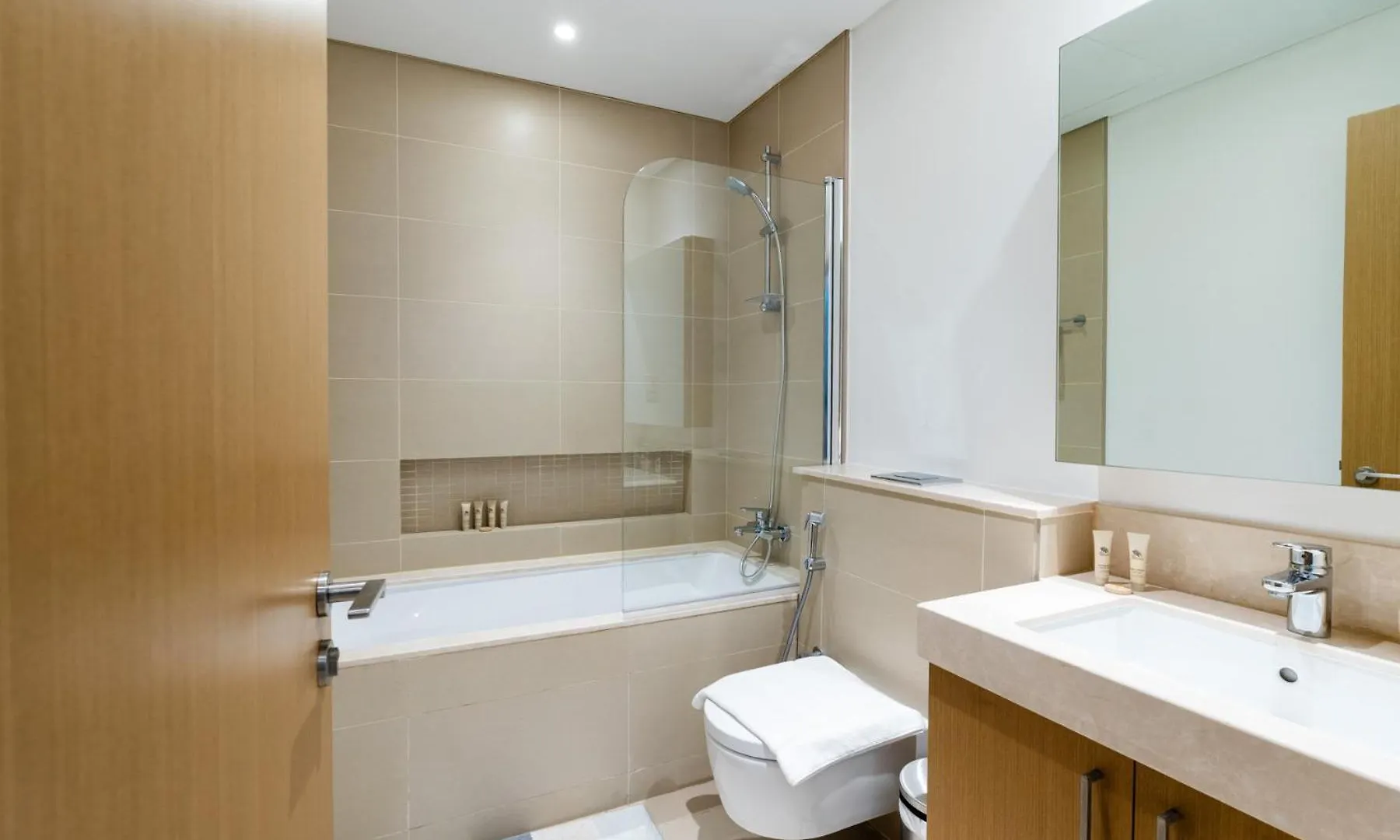 Serene - Bright One Bed - Seaview Dubai 0*,